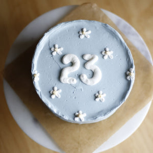 Bento Cake - Daisy Dots