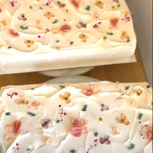 Load image into Gallery viewer, The Wildflower Sheet
