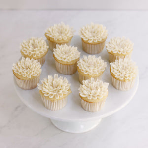 Chrysanthemum Cupcakes
