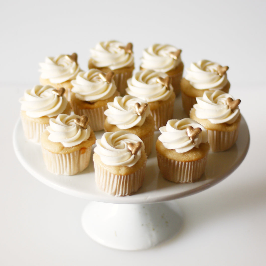 Hearts of Gold Cupcakes